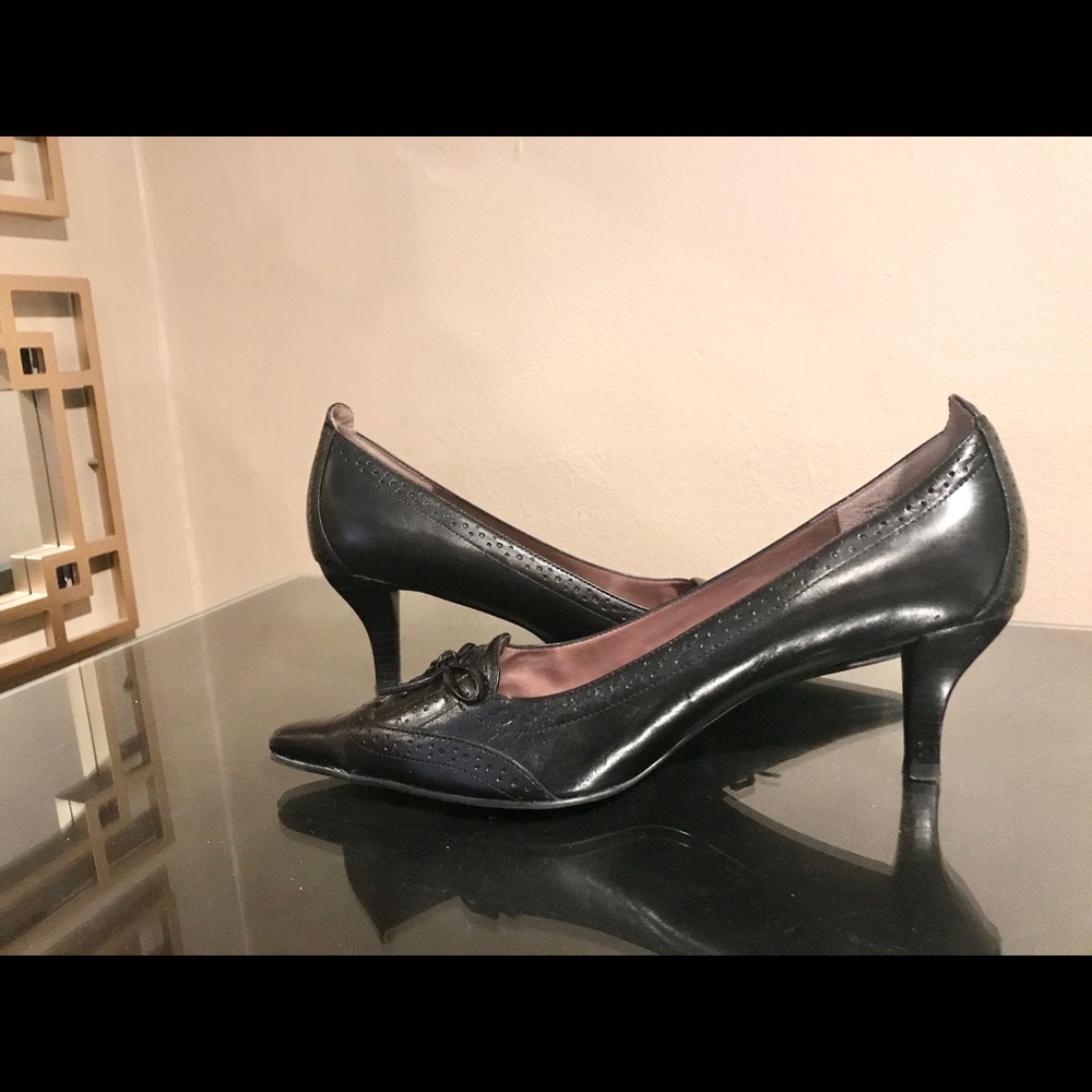 Oxford Leather Heels